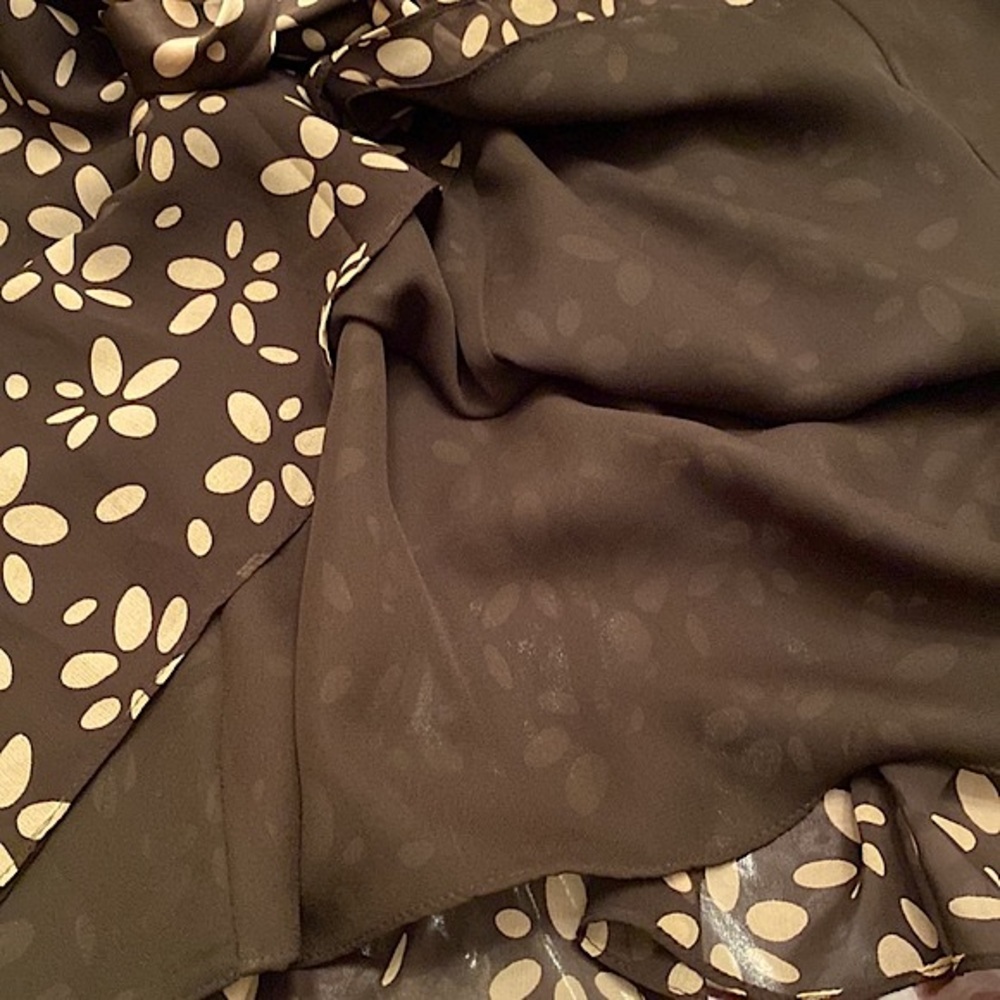 Talbots Petites Pure Silk Brown Tan Floral 8P Classic Chic Quiet Luxury Dress - Picture 11 of 13